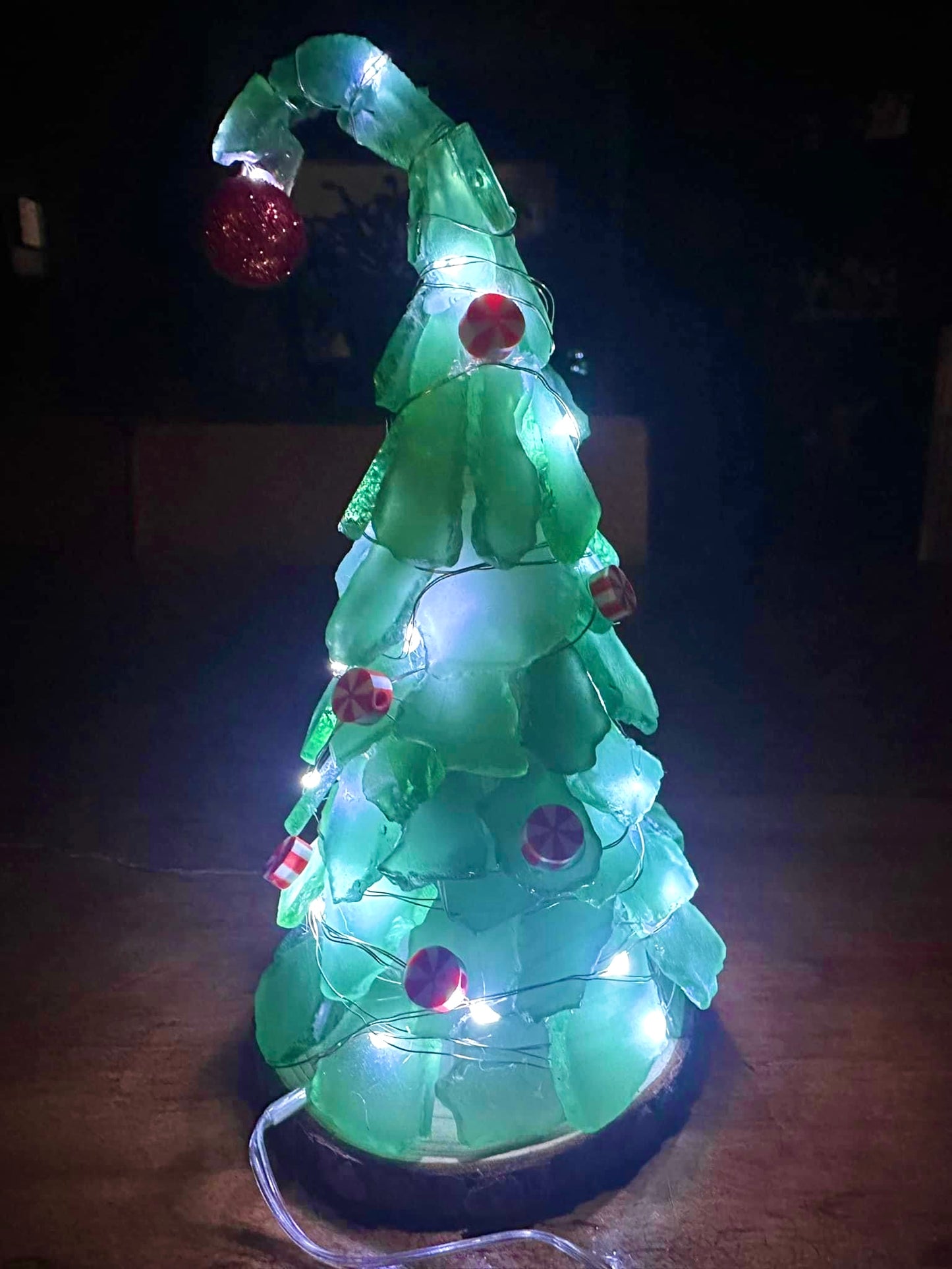 Grinch Sea Glass Tree Mail Home Party
