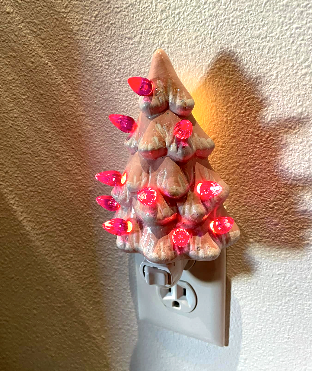 12/02/2025 (6pm) Paint A Ceramic Tree Night Light (Elberton, GA)