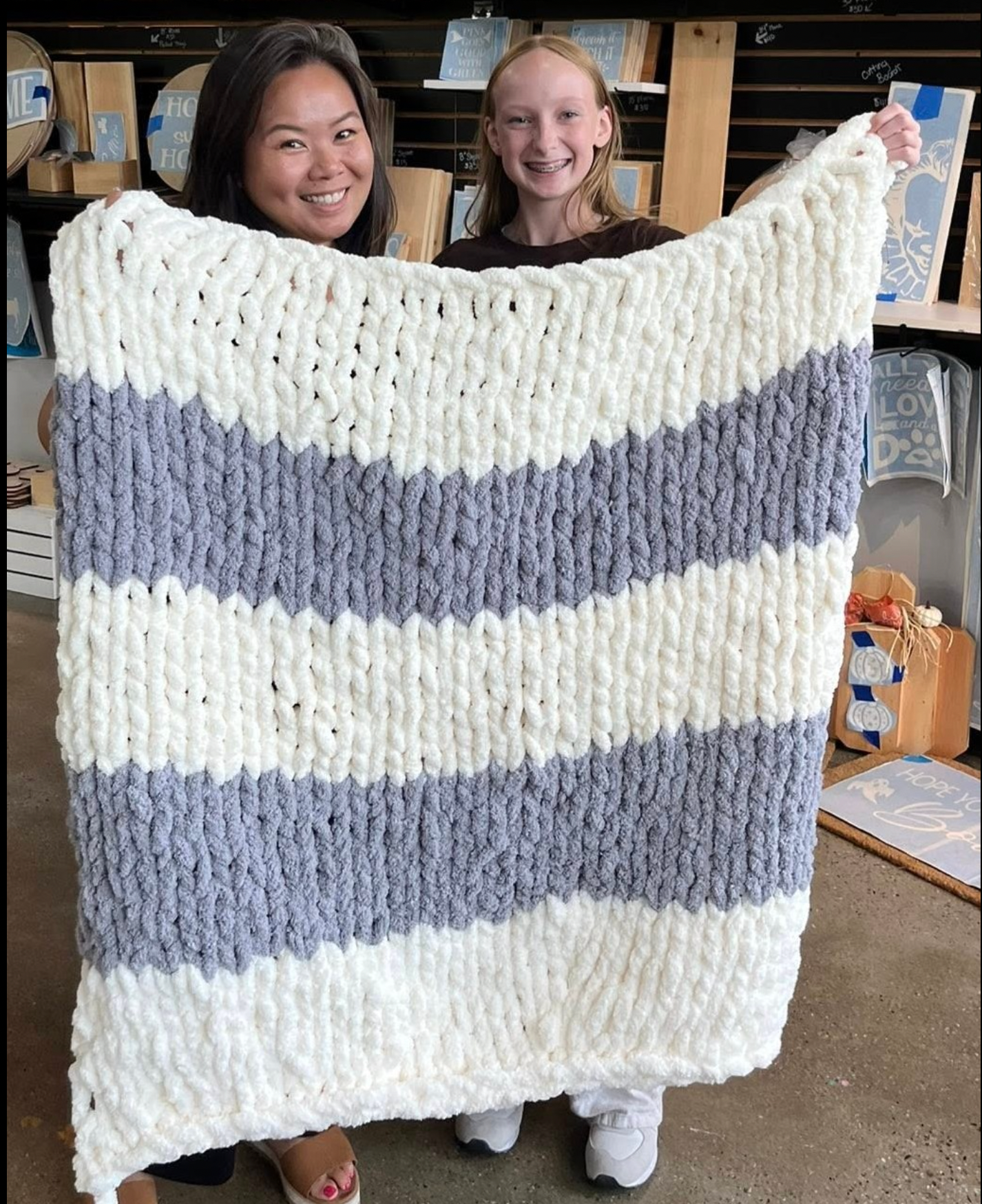 12/05/2025 (6pm) Bingo, Blankets & Bubbly (Hartwell, GA)